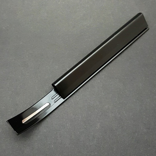 Бевеллер (super skiver) - нож для срезания кромки изогнутый.